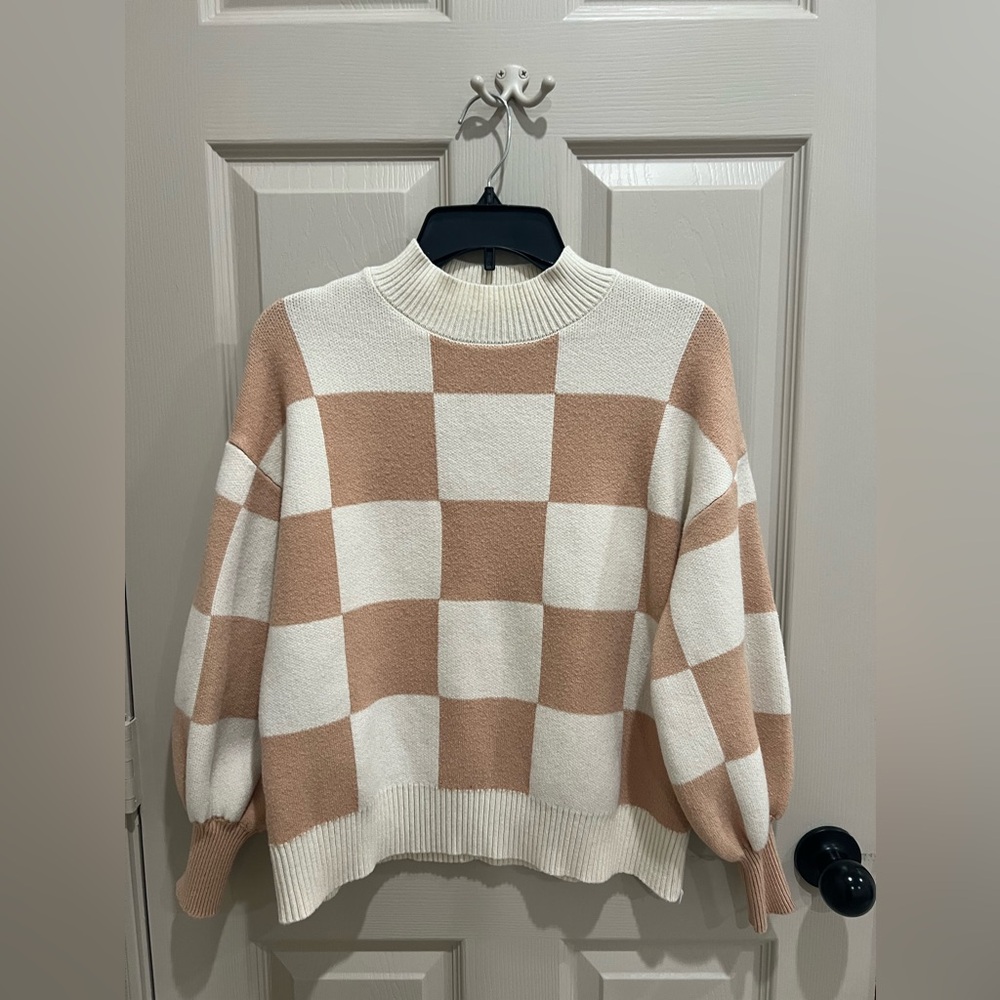 cute fall sweater ! - Picture 2 of 3